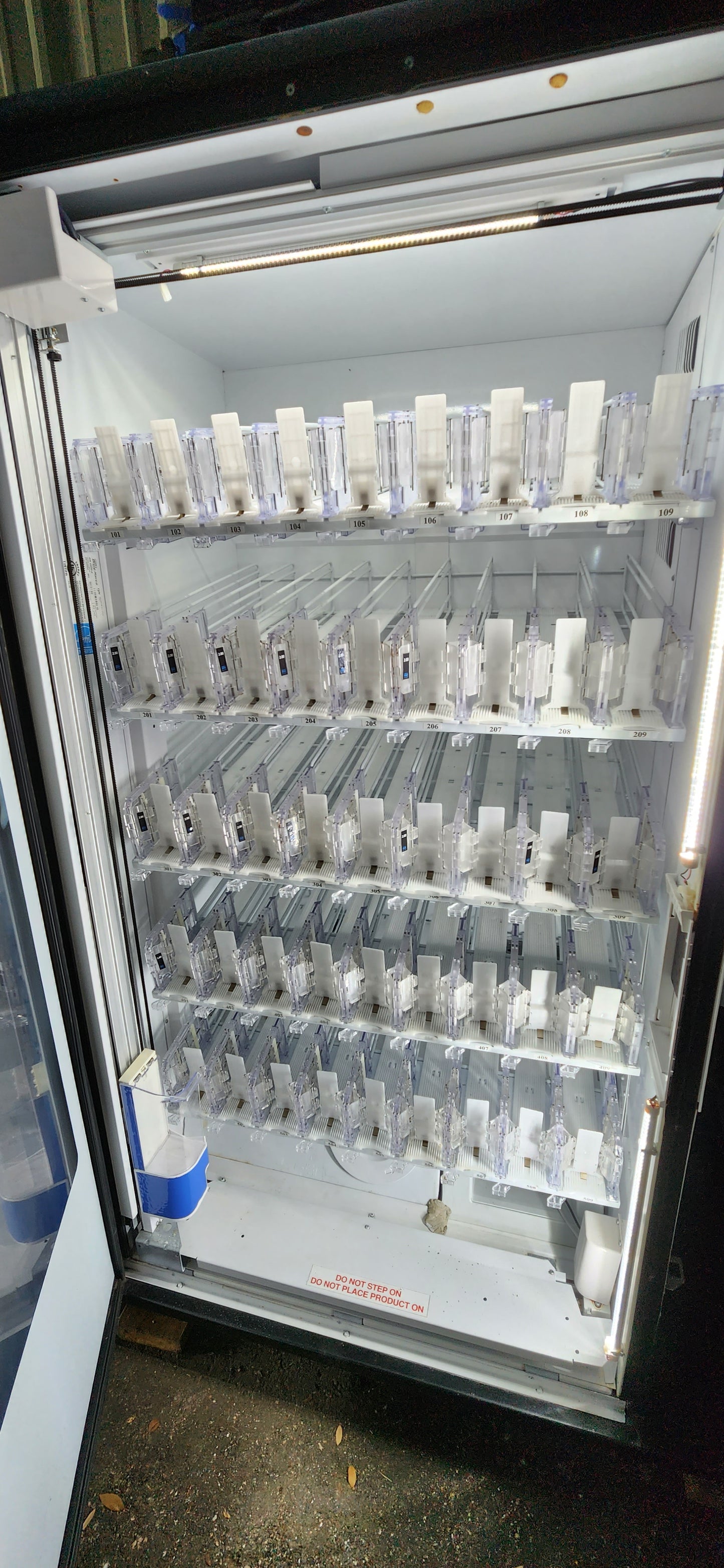 Dixie Narco 5800 - Touch Screen