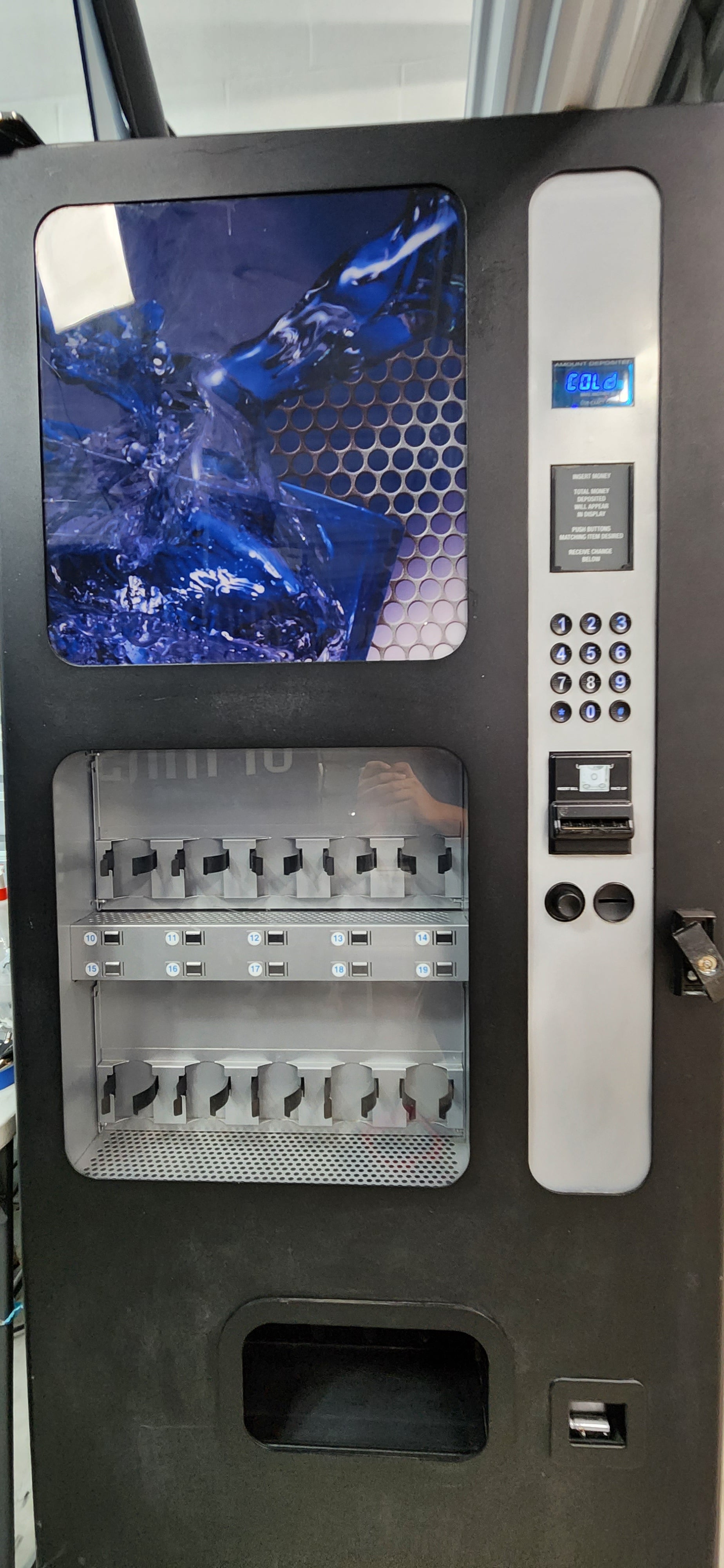 Byte Xl Machine Refurbished Vending Machines – Vendees Byte